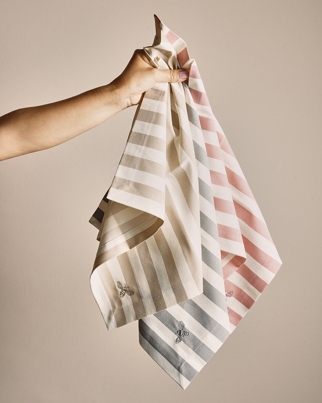 The Bee Striped Table Napkins Pink